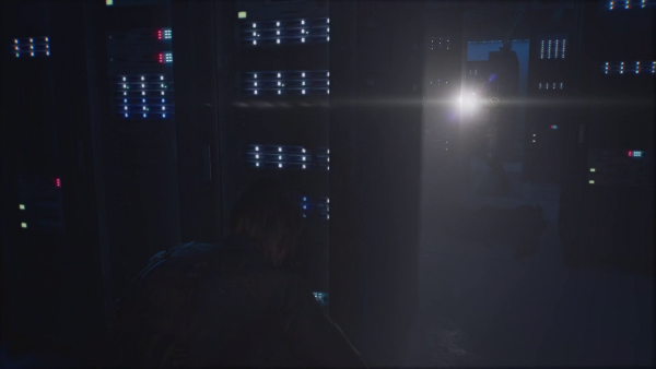 Affrontements dans salle Serveurs